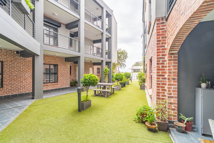 2 Bedroom Property for Sale in Durbanville Western Cape